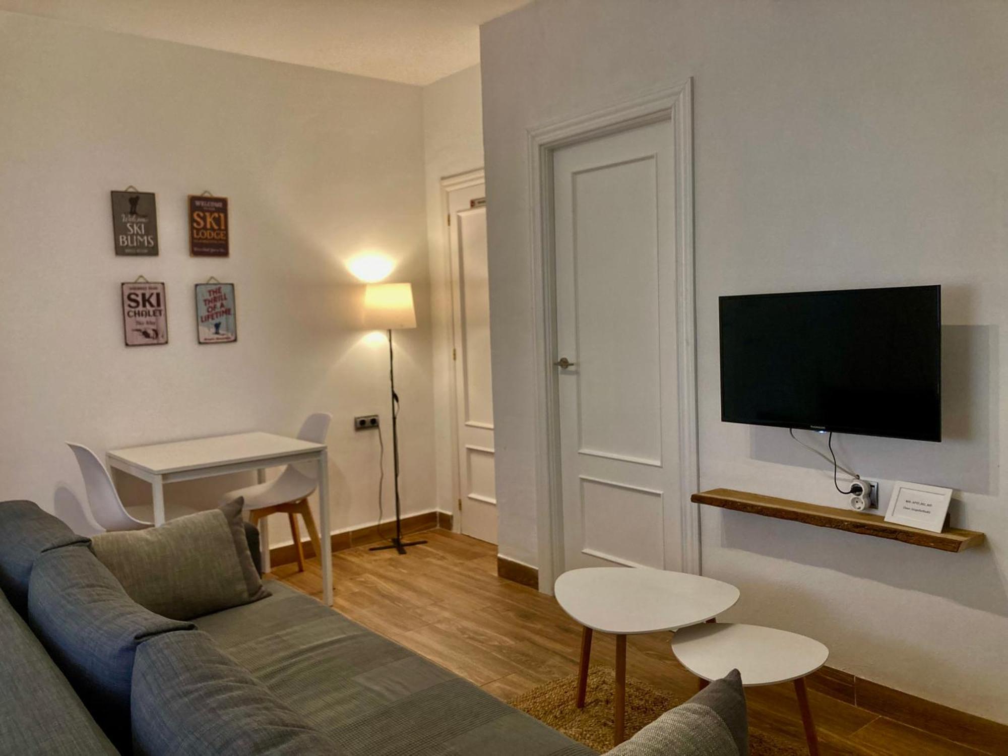 Apartamento Del Rio 피노스제닐 외부 사진